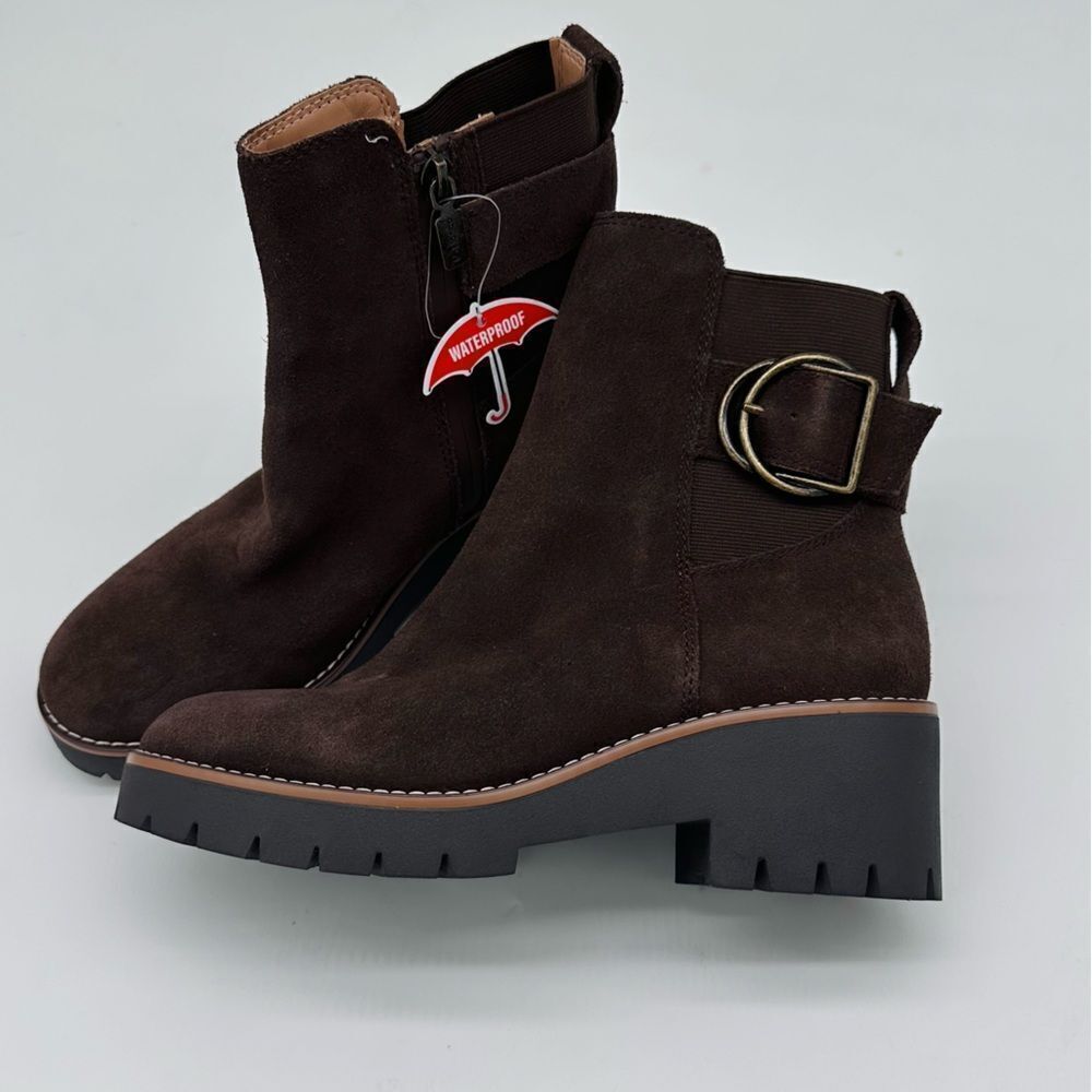Dakota Waterproof Bootie (Women)
Blondo